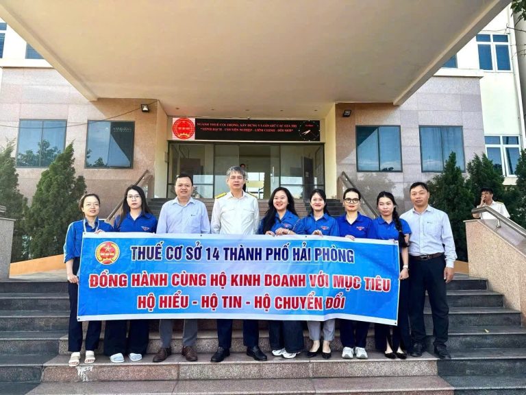 VNPT Hải Phòng đồng hành cùng Cục Thuế TP Hải Phòng trong chiến dịch hỗ trợ hộ kinh doanh chuyển đổi số