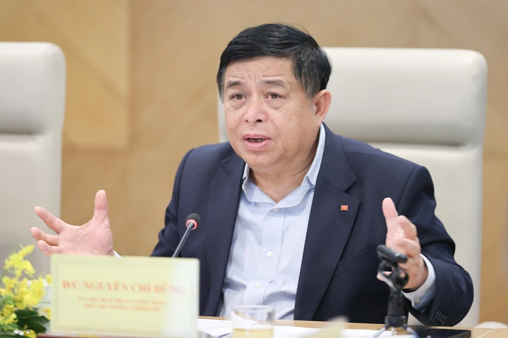 (Chinhphu.vn) - Phó Thủ tướng Chính phủ Nguyễn Chí Dũng ký Quyết định số 33/2025/QĐ-TTg ngày 15/9/2025 về Mạng truyền số liệu chuyên dùng phục vụ các cơ quan Đảng, Nhà nước.